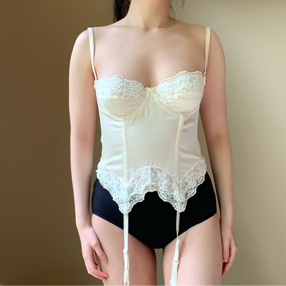 Victoria's Secret vintage classical cream white corset size 36B
